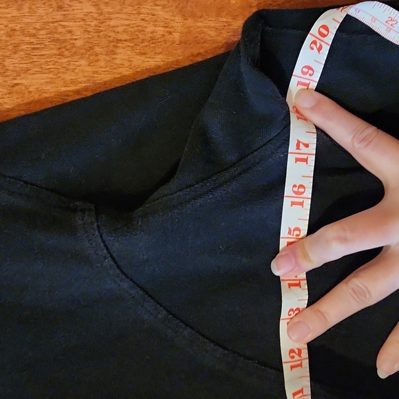 💯80's Vintage Black Pull-Over Collared Top - Picture 7 of 9